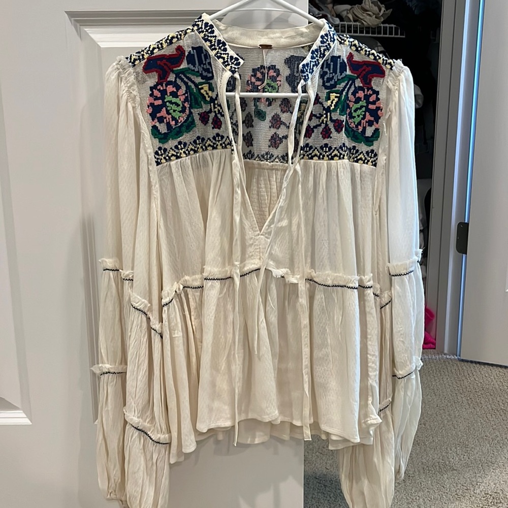 Free people long sleeve blouse.